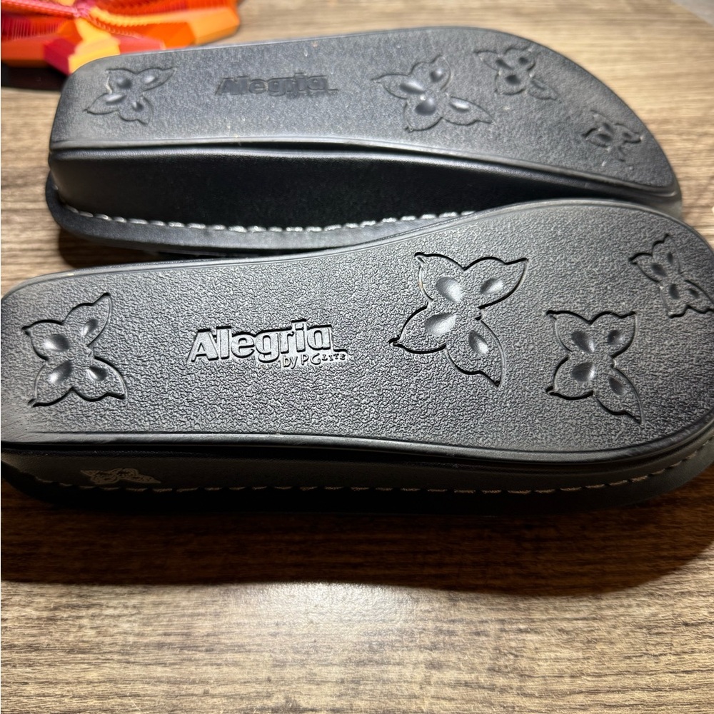 Alegria Black Patterned Mules - image 5